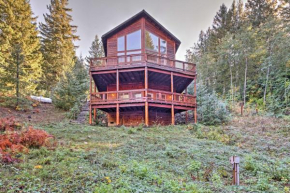 Grizzly Tower Packwood Cabin with Forest Views!, Packwood